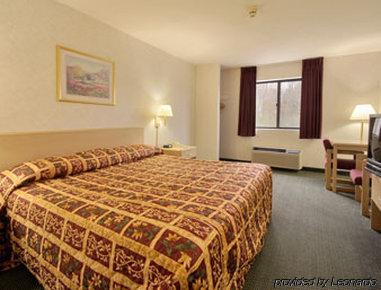 Super 8 By Wyndham Liverpool/Clay/Syracuse Area Kamer foto